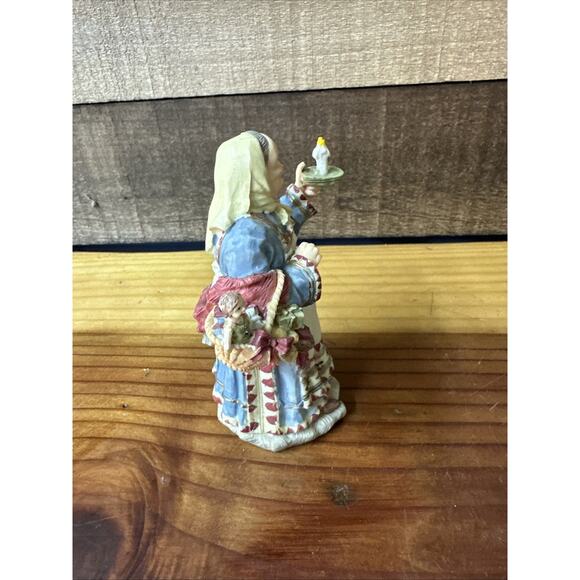 The International Santa Claus Collection - Russia Babouschka In Box - Picture 4 of 7